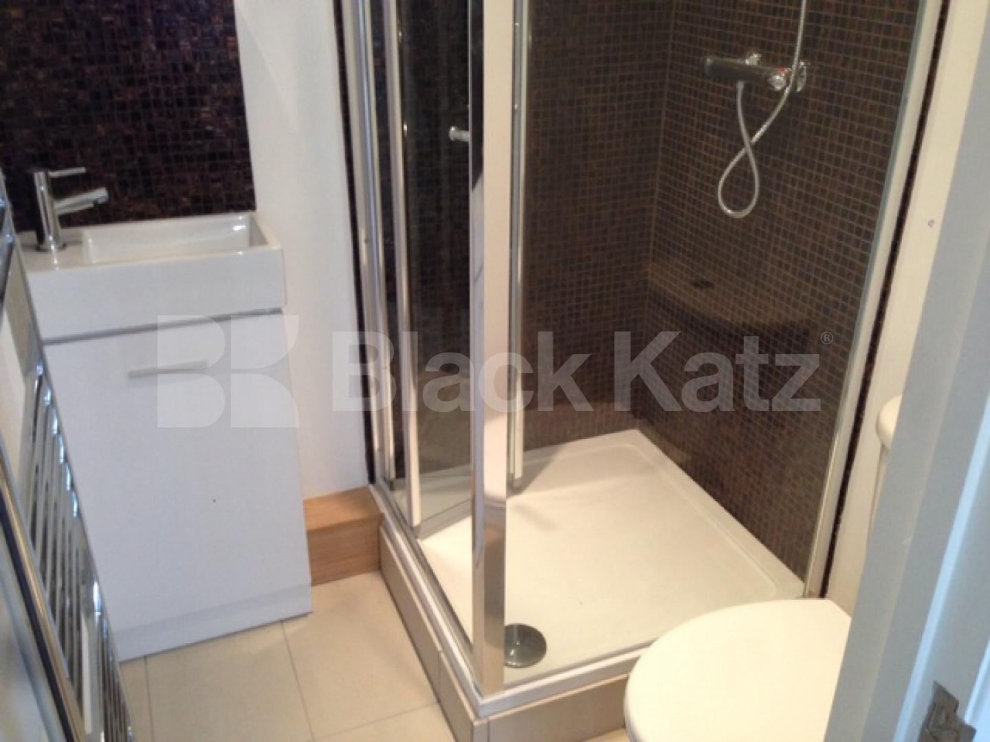 			New Instruction, 2 Bedroom, 1 bath, 1 reception Flat			 Vallance Road, Whitechapel/Bethnal Green